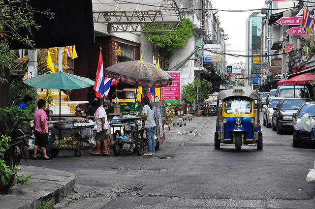 Nákupy v Bangkoku, 1. část
