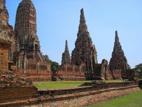 Chrám Wat Ratchaburana ve městě Ayutthaya, Thajsko