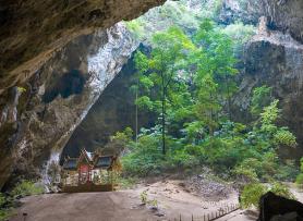 Thajský národní park Khao Sam Roi Yot u Hua Hin