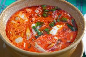 Ko Samui - polévka Tom yam gung