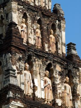 Thajský chrám Wat Phra Phutthabat Tak Pha