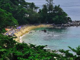 Thajská pláž Laem Sing, Phuket