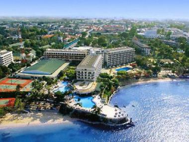 Thajský hotel Dusit Thani u moře