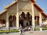 Lamphun - chrám Hariphunchai
