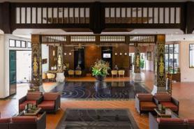 Thajský hotel Alpina Phuket Nalina Resort s lobby