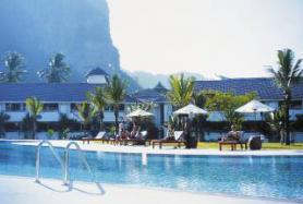 Thajský hotel Ao Nang Villa Resort s bazénem