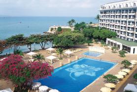 Thajský hotel Dusit Thani s bazénem