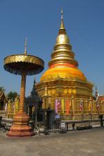 Thajské město Lamphun s chrámem